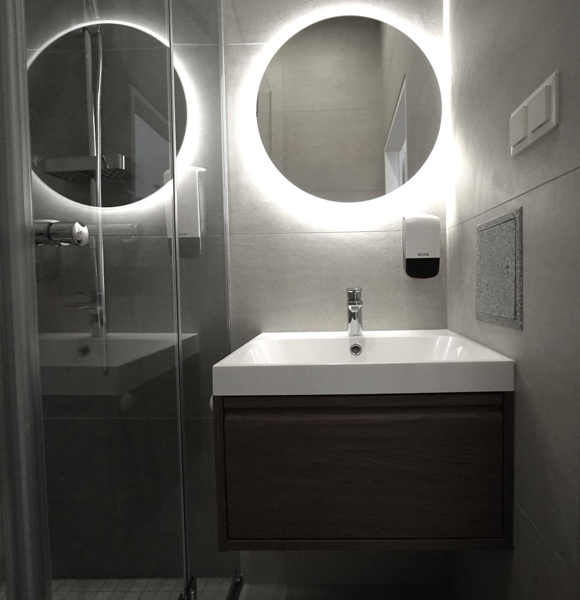 Viva La Vienna Apartments ภายนอก รูปภาพ